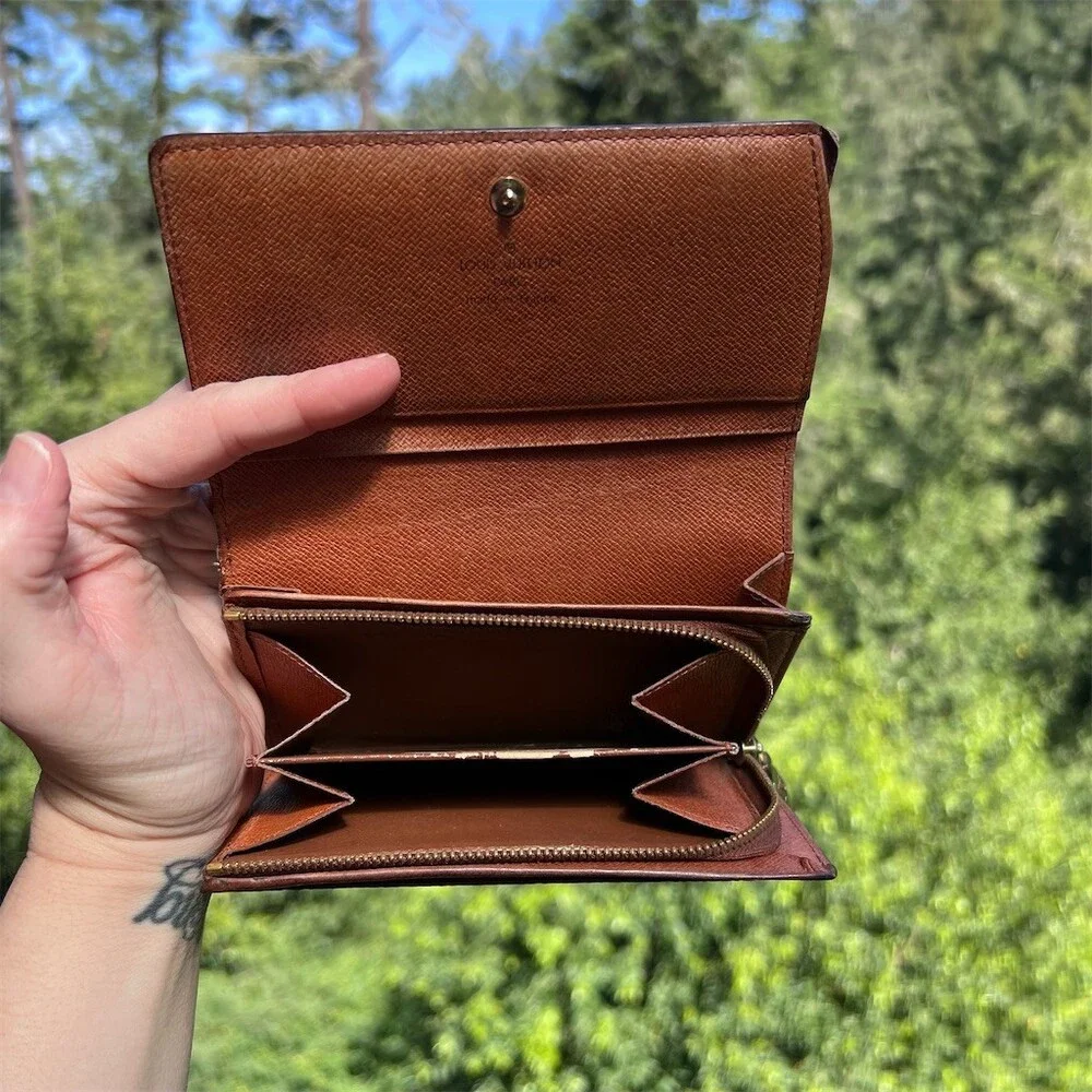 VINTAGE Louis Vuitton Bifold Wallet Brown Monogram Zip Coin Pocket AUTHENTIC